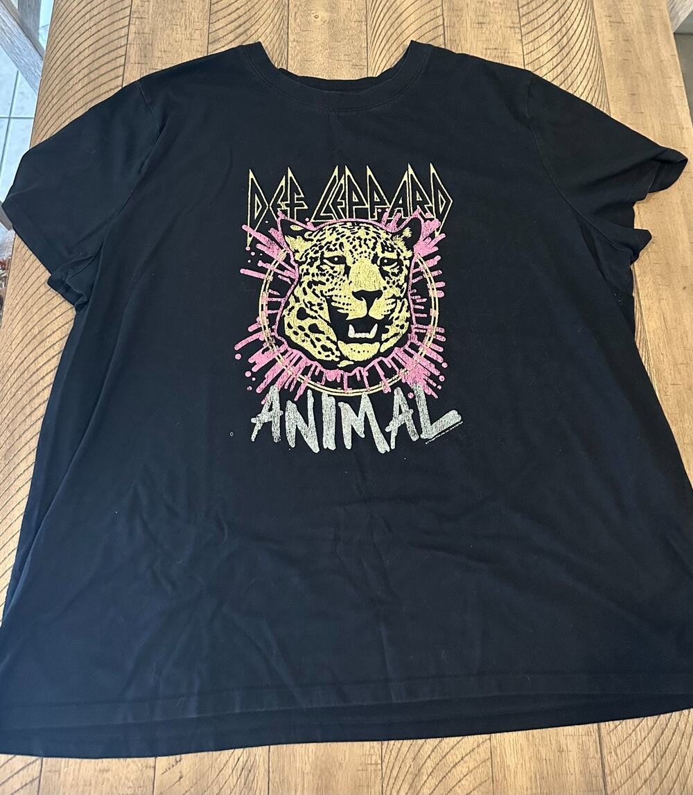 Maurices Def Leppard Animal T-Shirt Leopard Graphic Rock Band Black Women's Plus